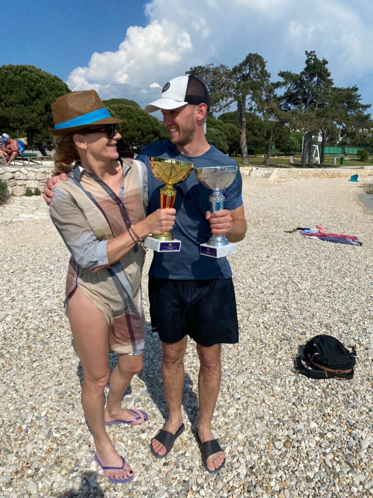 🥂