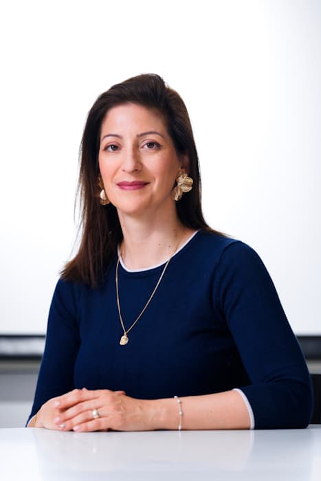 izv. prof. dr. sc. Tina Perić